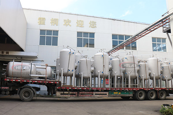 霍桐儀器產能繼續擴大，業務向前邁進一大步！一大批不銹鋼高壓儲罐、高壓反應釜完工發貨！新聞主圖